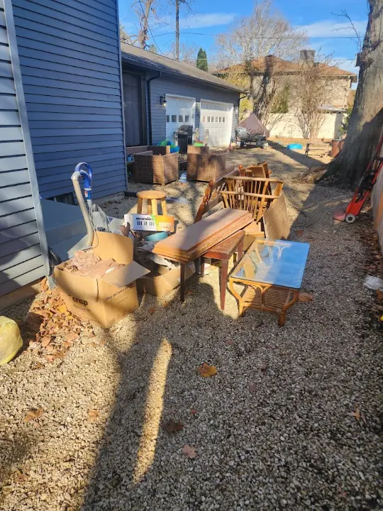 Junk Removal Services For Real Estate in Lewis Center, OH